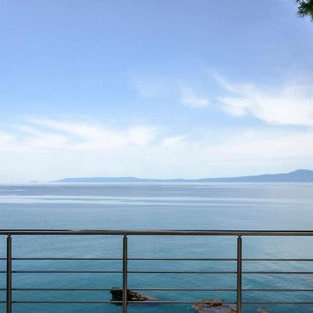 Naftilos Blue View Retreat Avía Zewnętrze zdjęcie