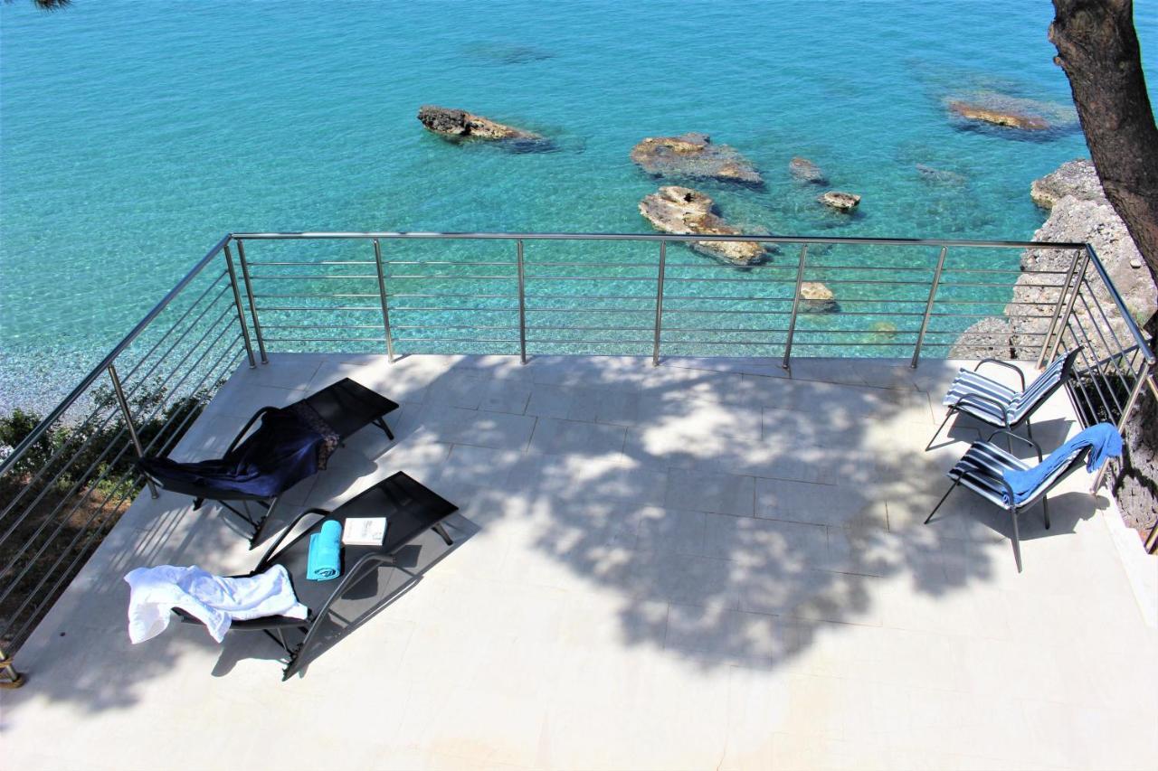 Naftilos Blue View Retreat Avía Zewnętrze zdjęcie