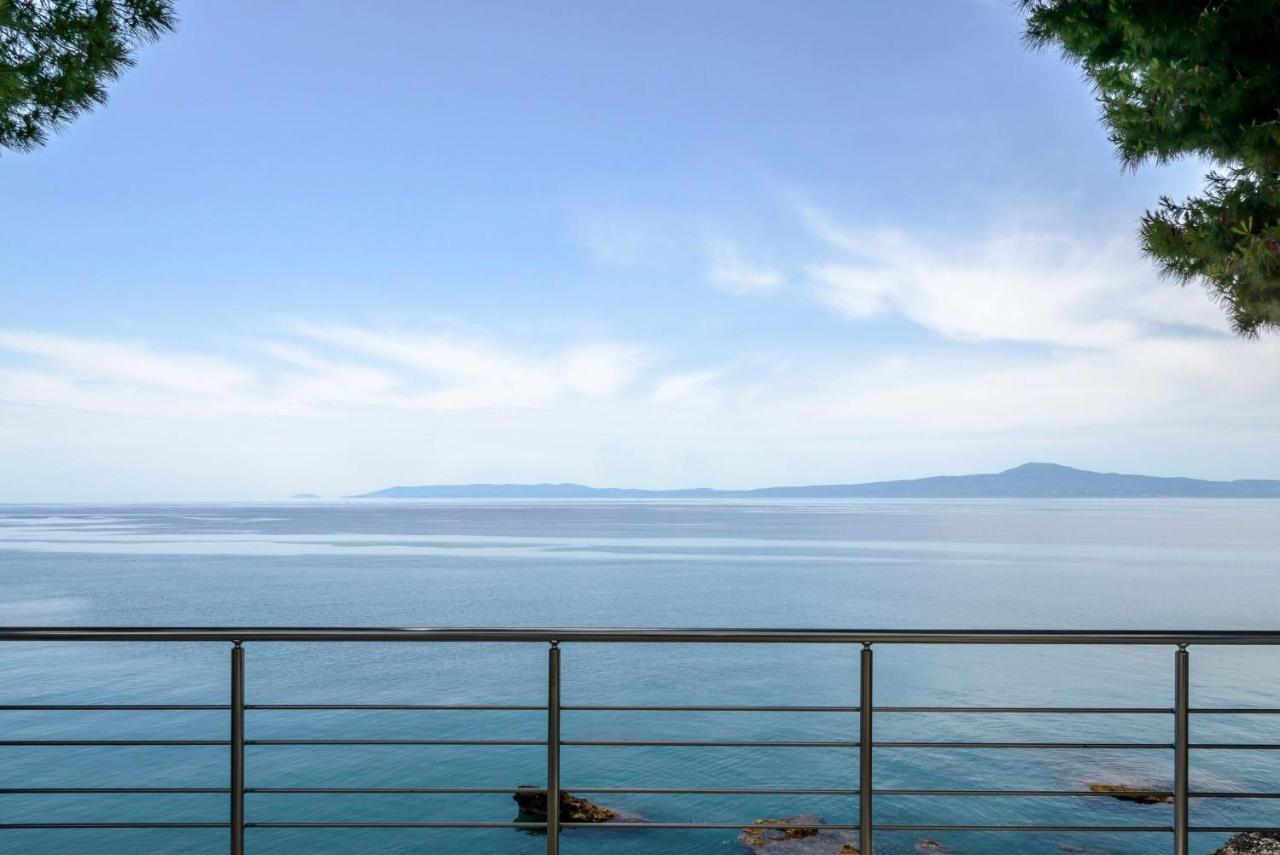 Naftilos Blue View Retreat Avía Zewnętrze zdjęcie
