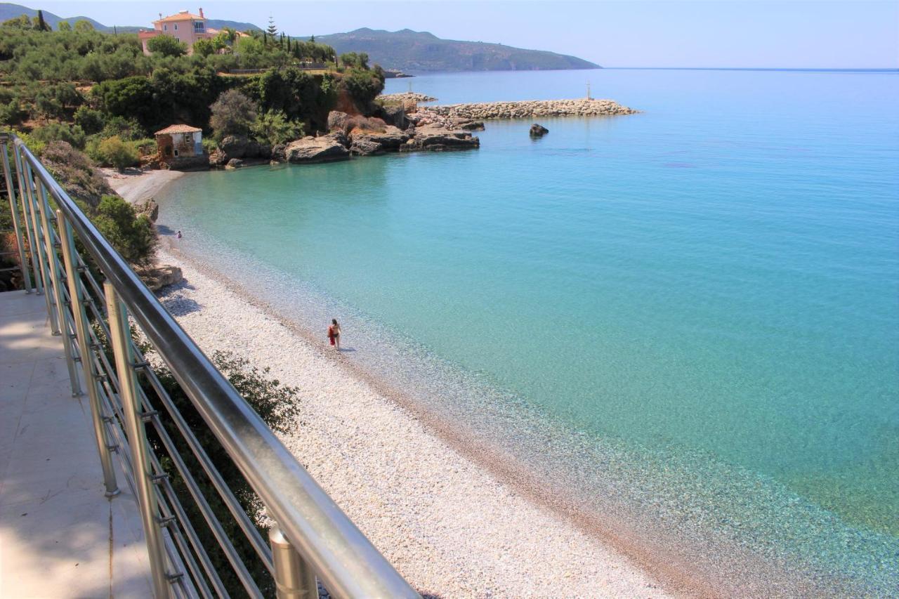 Naftilos Blue View Retreat Avía Zewnętrze zdjęcie
